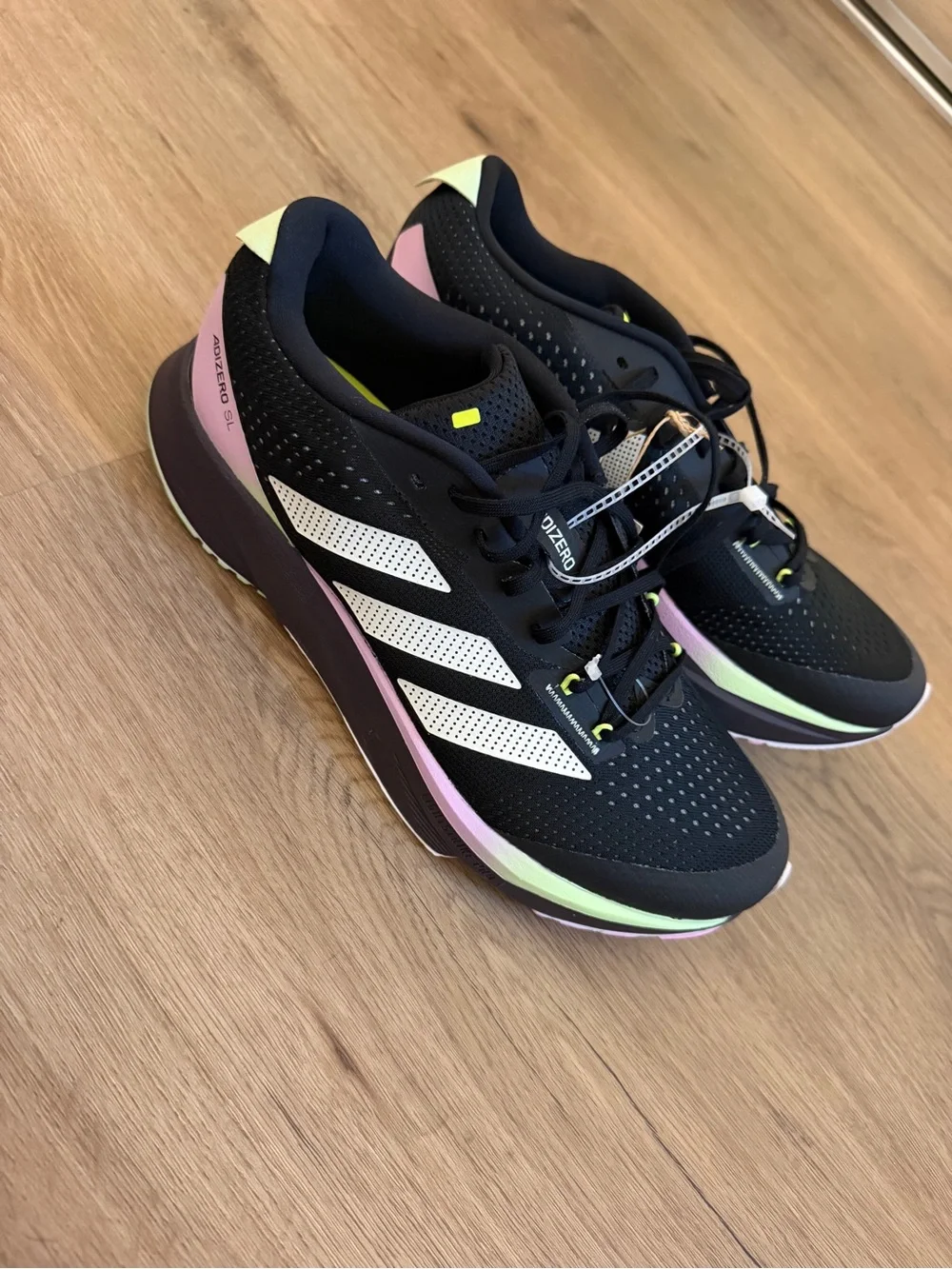 NEW ✨ Adidas Adizero SL - Women's 9.5 / Men's 8 - Black / White - NEW ✨